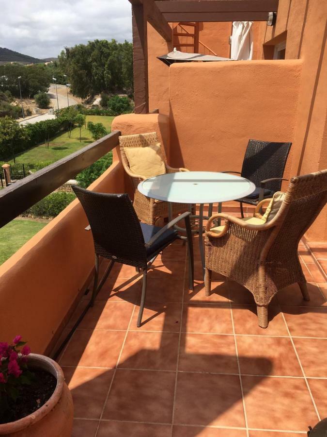 Casares Del Sol Penthouse Apartment Exterior photo