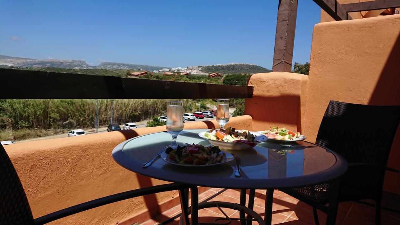 Casares Del Sol Penthouse Apartment Exterior photo